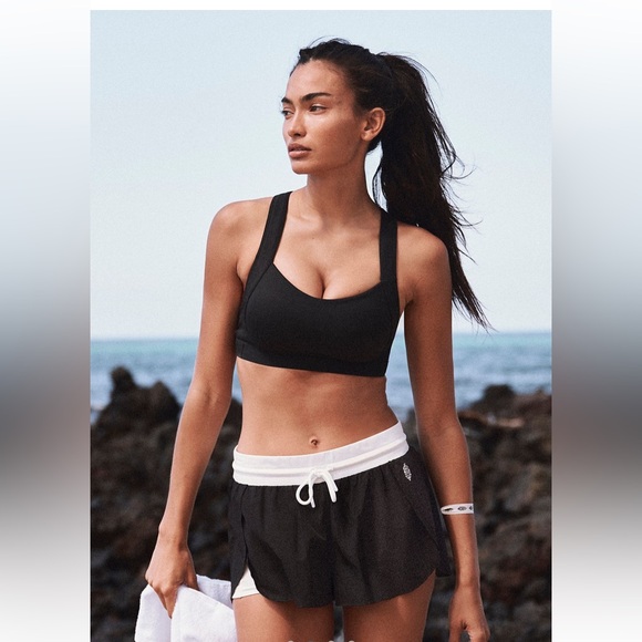 Free People Movement Make a Move Sports Bra | Black | Large - Picture 2 of 6